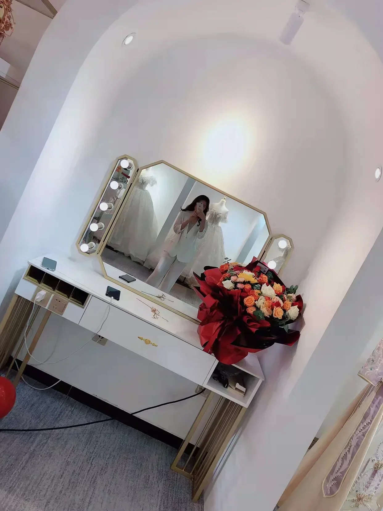 Photo studio rock dresser make - Photography Training ulasan dan harga